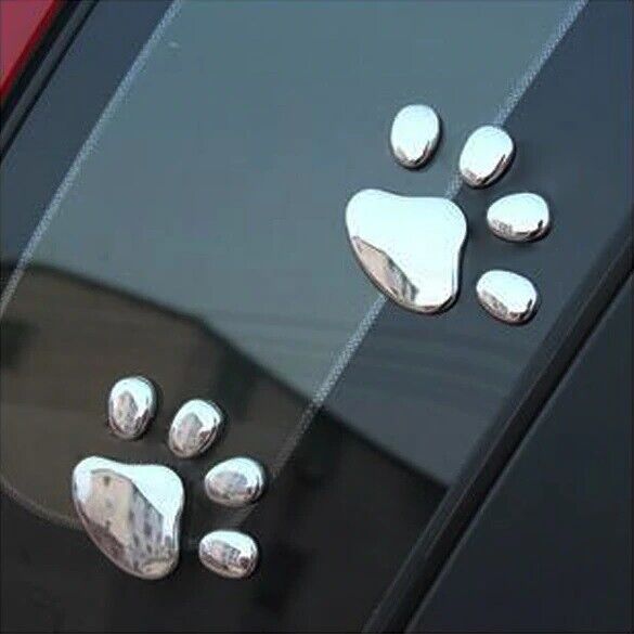 4x Aufkleber Auto Hunde Katzen Pfoten Tatzen 3D Sticker Emblem Tier Silber Chrom